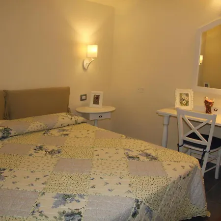 With Salt Water And Heated Pool And Jacuzzi Near The Sea * Sant'Omero